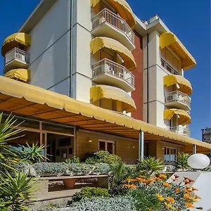 Alk 3*, Marina di Pietrasanta Italien