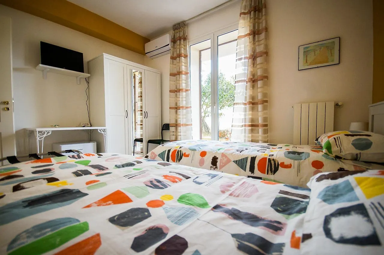 Beb Brusce' Franco E Tina Bed & Breakfast Ragusa